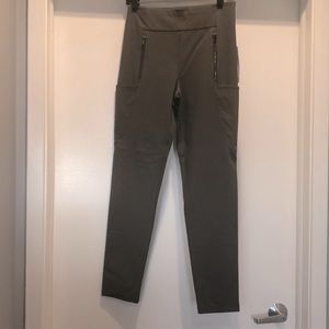 Athleta Headlands Hybrid Tight - New